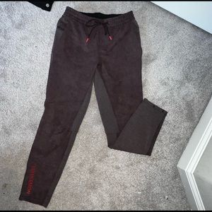 LULU Joggers!